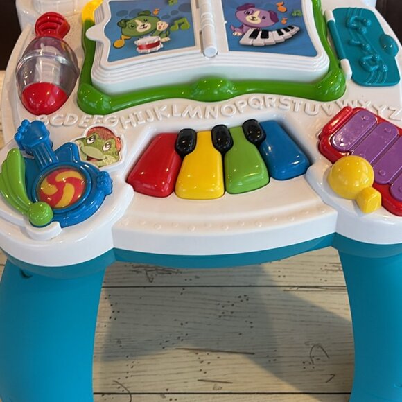 LeapFrog Learn and Groove Musical Table - Picture 10 of 12